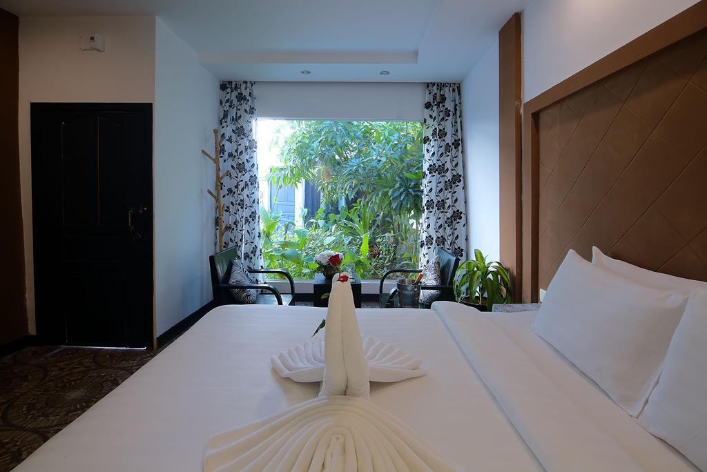 Fancy Boutique Villa Hotel Siem Reap Eksteriør billede